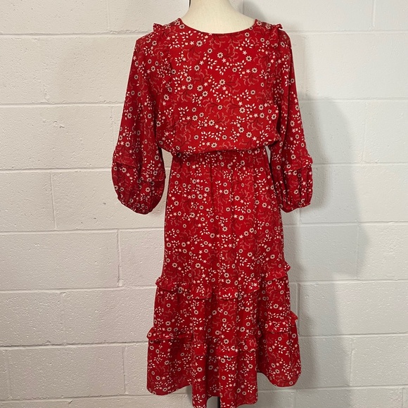 Max Studio Red Balloon Sleeve Tiered Floral Print dress - Picture 5 of 10
